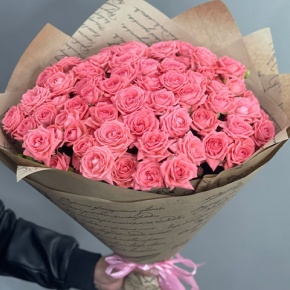 Букет из 15 кустовых коралловых роз (60 см) в Солнечногорске