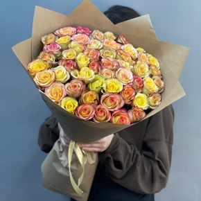 Букет "Валентино" из 51 розы (60 см) в Солнечногорске