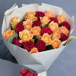 Букет "Прайм" из 25 роз Оранж и Эль Торо (50 см) в Солнечногорске