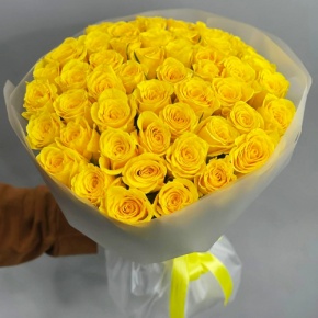 Букет "Золотце" из 51 лимонной розы (40 см) в Солнечногорске