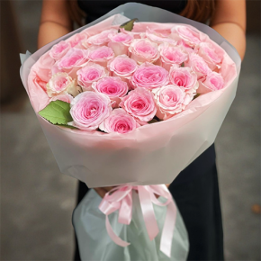 Букет из 25 махровых роз (60 см) в Солнечногорске