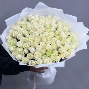 Букет "Лебединая верность" из 101 белой розы (60 см) в Солнечногорске