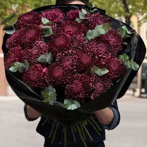 Букет из 21 винной хризантемы Бигоуди в Солнечногорске