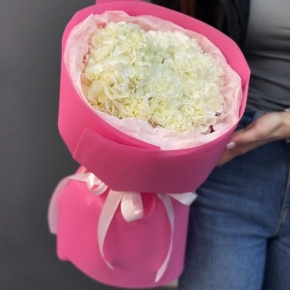 Букет "Гламур" из гортензии и диантусов в Солнечногорске